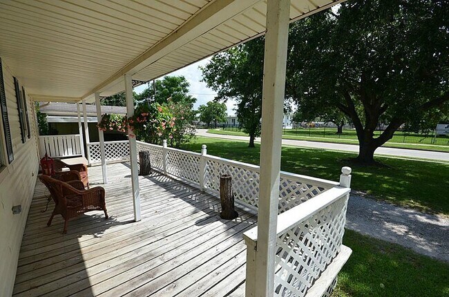 Foto del edificio - 135 1st St