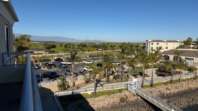 Building Photo - 4372 Tradewinds Dr