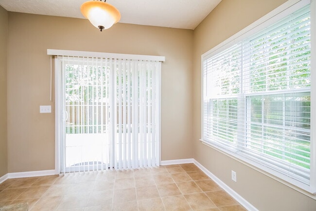 Building Photo - 3408 Hamberton Cir