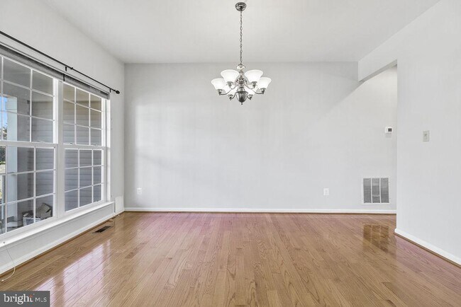 Foto del edificio - 9871 Upper Mill Loop