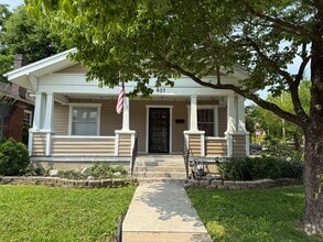 Building Photo - 607 E 11th Ave