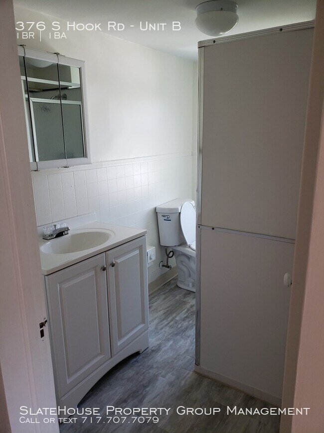 Foto del edificio - First Months Rent Free!