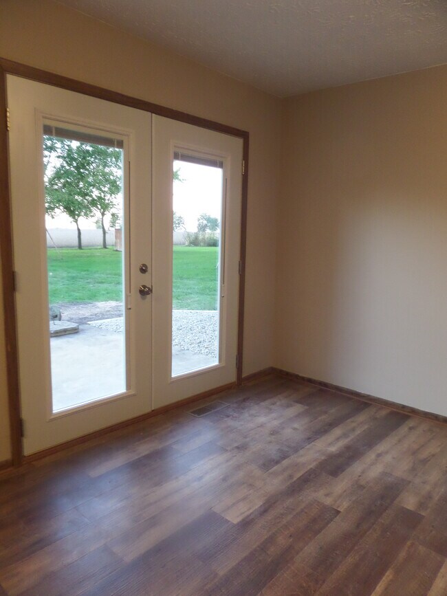 Foto del edificio - 5170 S County Road 100 W