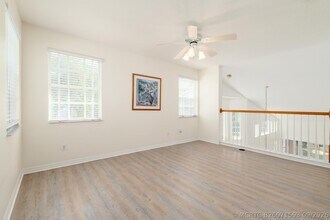 Building Photo - 1676 SW Harbour Isles Cir