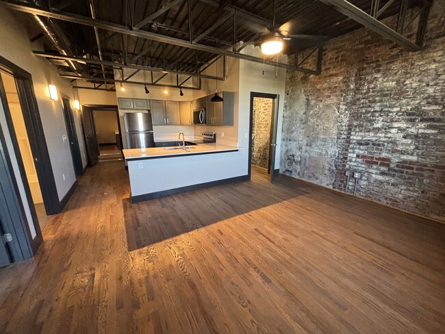 Foto del edificio - Modern Living Meets Historic Charm