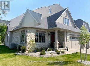 Building Photo - 5 Wood Haven Dr