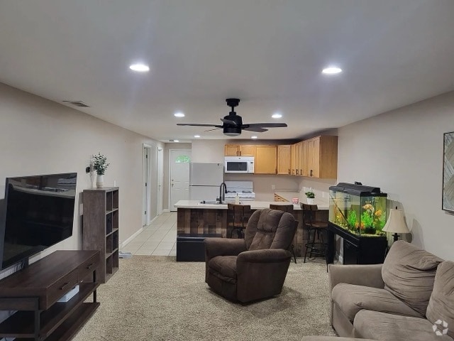 Building Photo - 14516 Birchwood Dr
