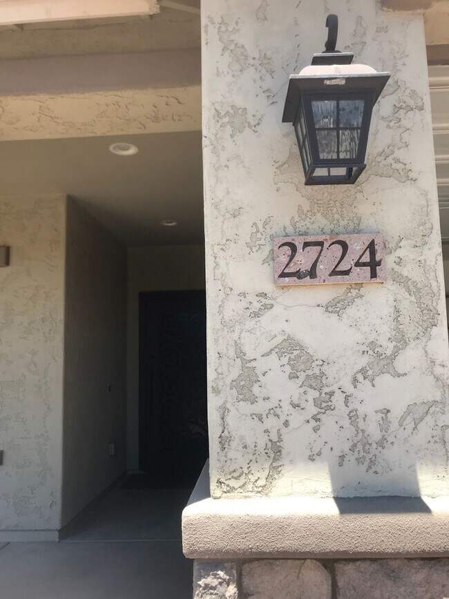 Foto del edificio - Beautiful 4 br/2ba Home in Adora Trails Neighborhood Gilbert AZ Available in July!