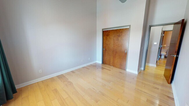 Foto del edificio - 769 N High St