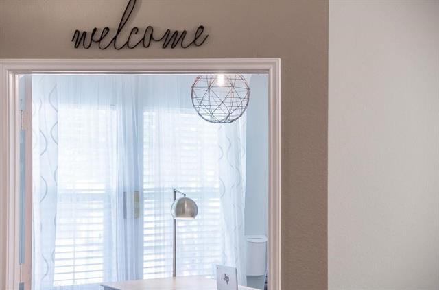 Building Photo - 5313 Comanche Wells Dr