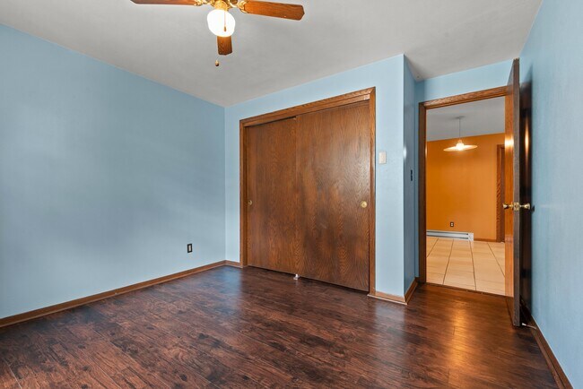 Foto del edificio - 1815 W Brewster St