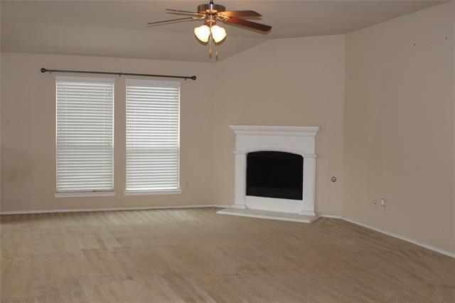 Building Photo - 2106 Elk Chase Dr