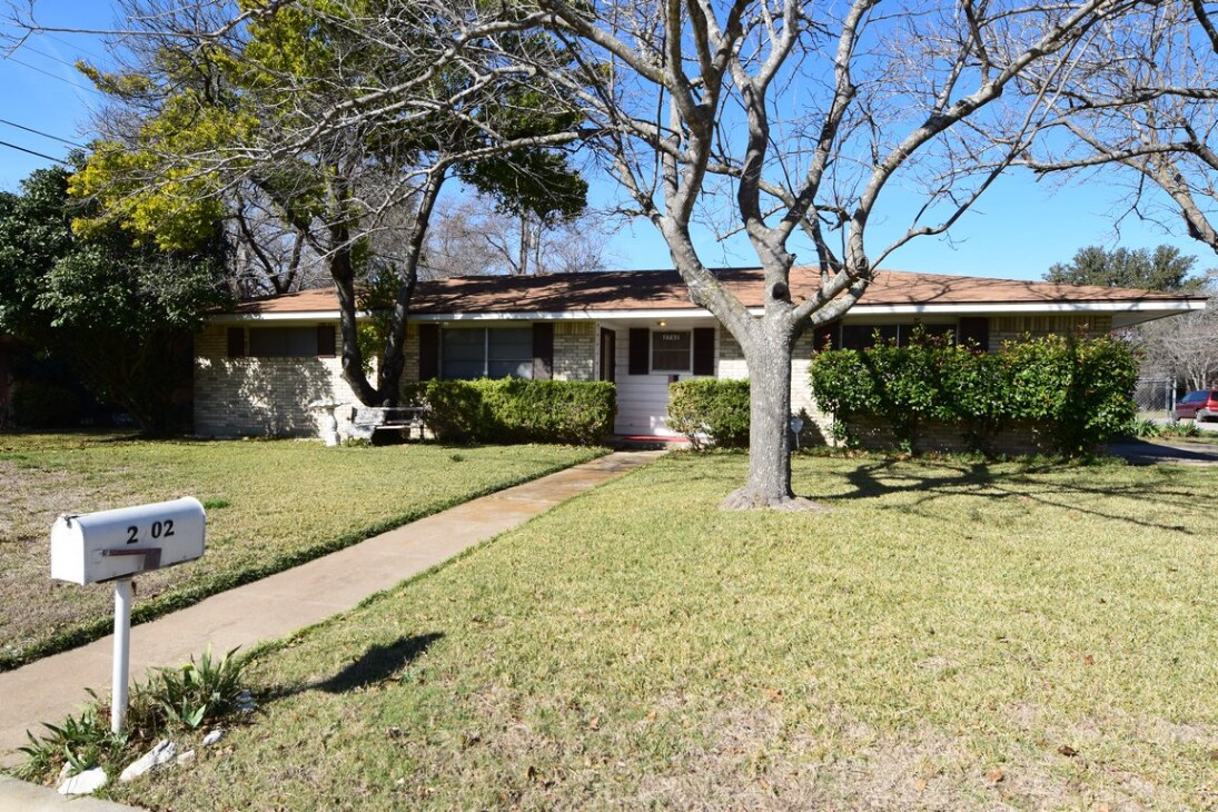 2702 Inwood Rd, Temple, TX 76502 House Rental in Temple, TX