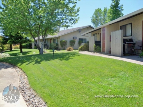 Building Photo - 105 Hilltop Dr
