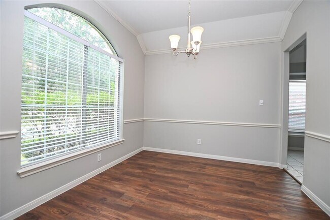 Building Photo - 5814 Windy Knoll Ln