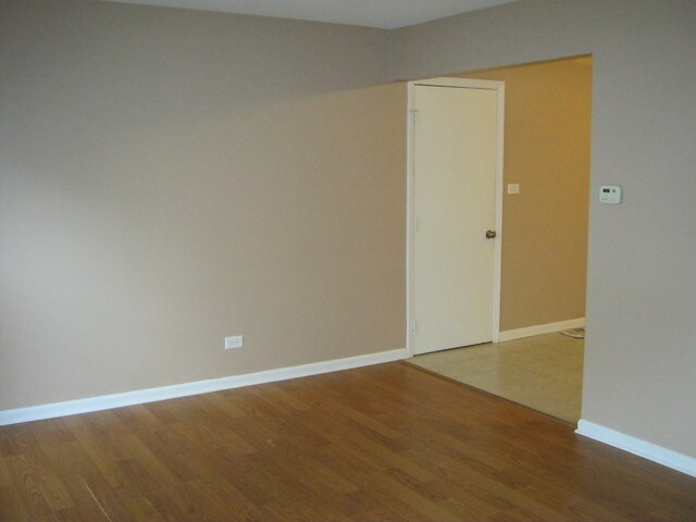 Building Photo - 1792 Queensbury Cir