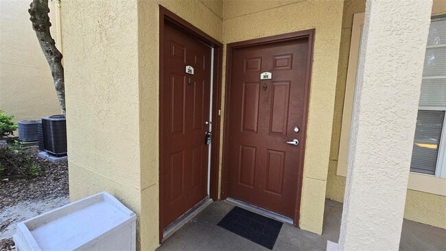Foto del edificio - 845 Grand Regency Pointe