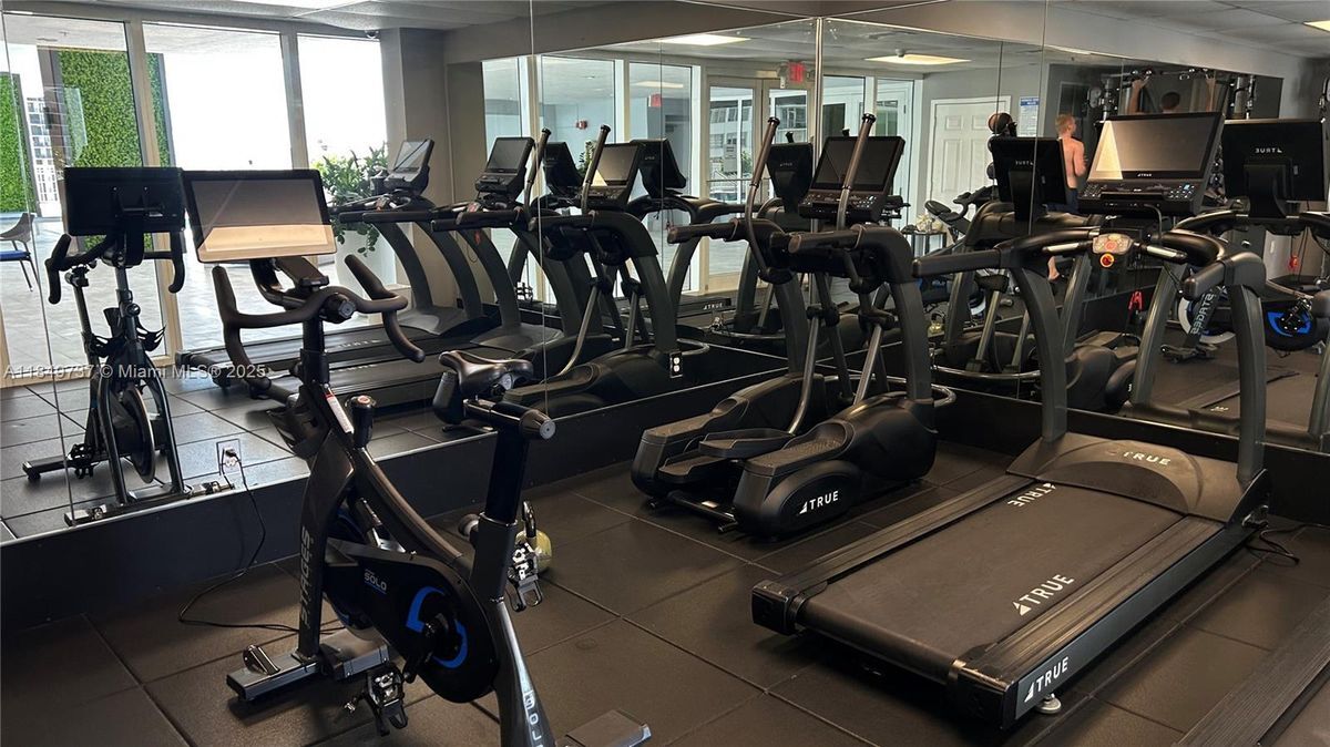 Foto del edificio - 170 SE 14th St