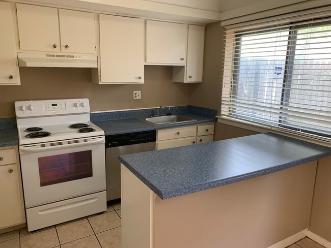 Photo - UNDER REPAIR House