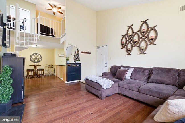 Building Photo - 10208 Ashbrooke Ct