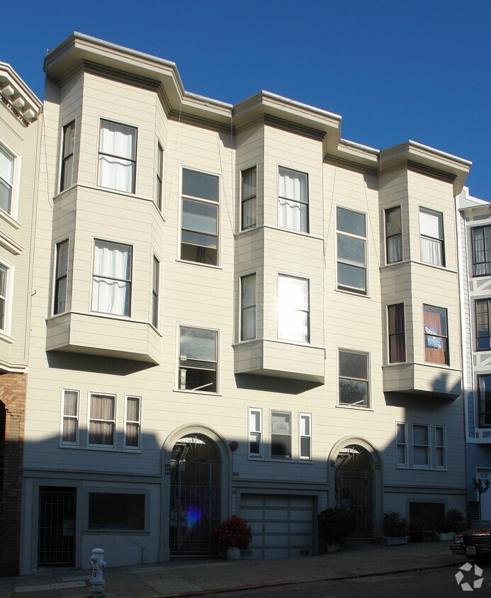 Building Photo - 540-550 Filbert St