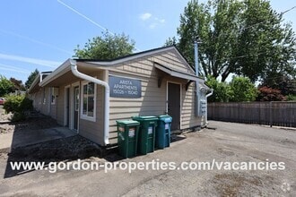 Building Photo - 15038 SE Arista Dr