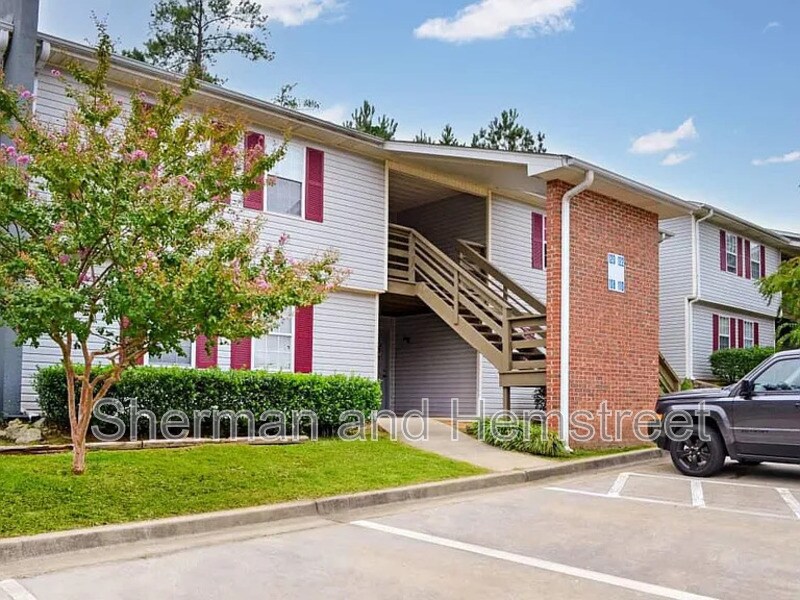 Primary Photo - 506 Commons Dr