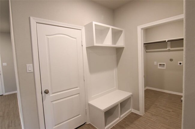 Building Photo - 10823 VIOLET BLOOM Dr