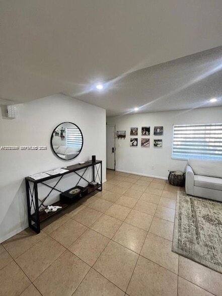Foto del edificio - 8401 SW 107th Ave