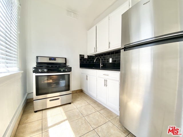 Primary Photo - 1416 W Olympic Blvd