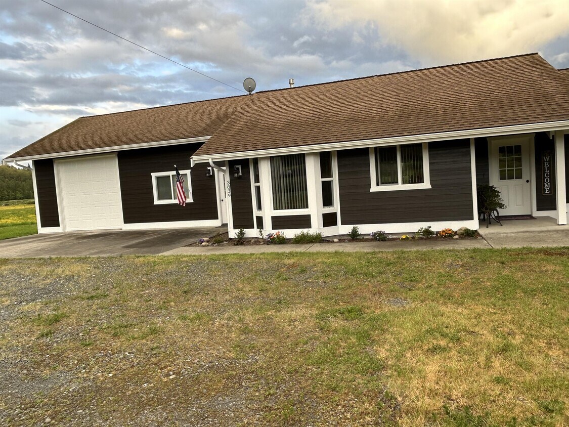 Primary Photo - 3839 E Hoff Rd