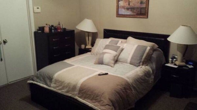 Foto del edificio - 1111 SW 84th Terrace