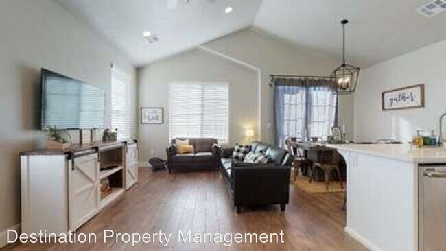 Foto del edificio - 3 br, 3.5 bath House - 1930 Respite Lane
