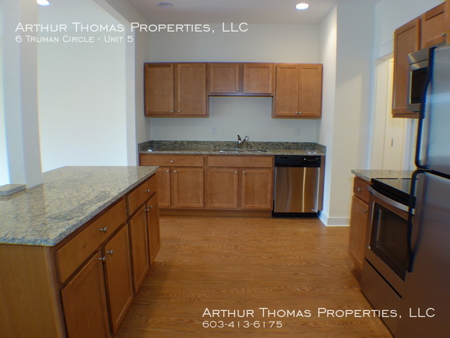 Building Photo - 6 Truman Cir