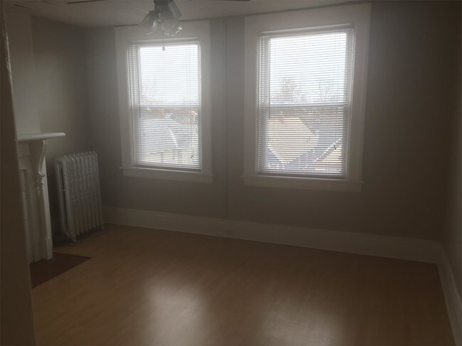 Building Photo - The Bryant Place Apartments - 334-7