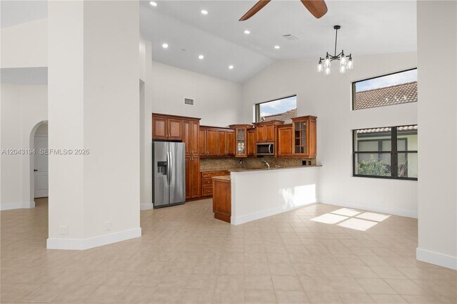 Foto del edificio - 1087 Deerwood Ln