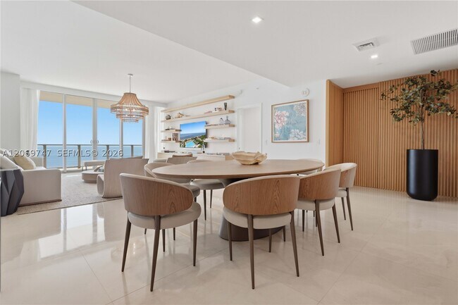 Building Photo - 360 Ocean Dr
