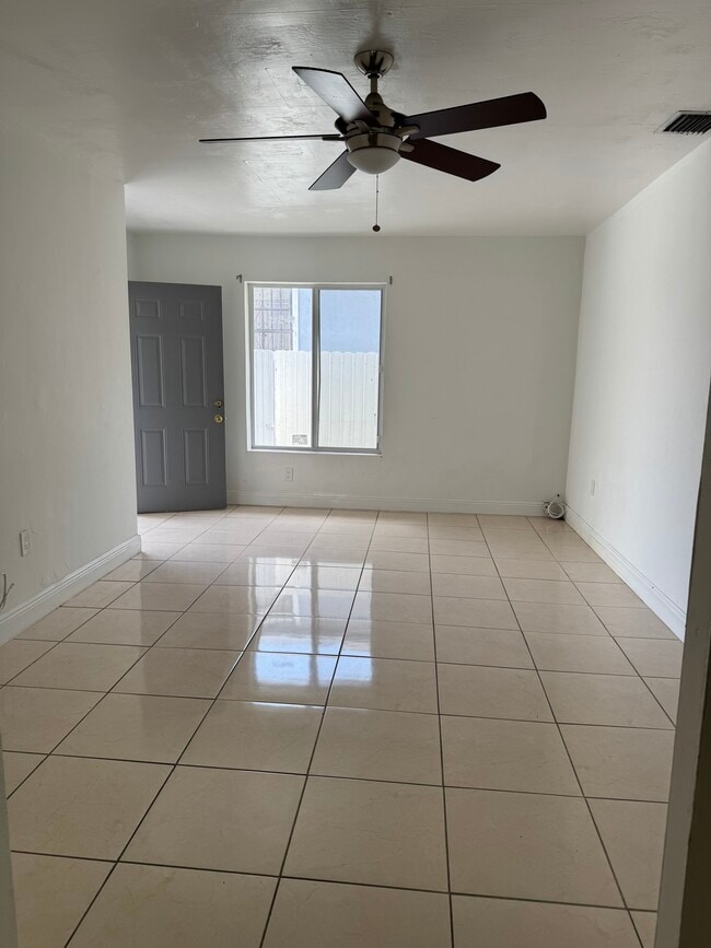 Foto del edificio - 2910 NW 31st St