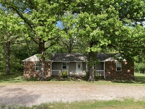 Building Photo - 8400 Uniontown Hwy