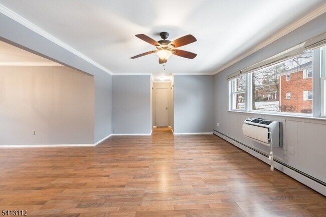 Foto del edificio - 2467 NJ-10