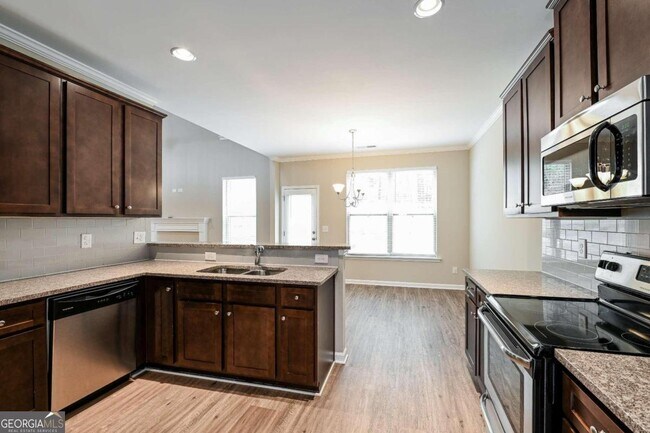 Foto del edificio - 1422 Sand Way SE