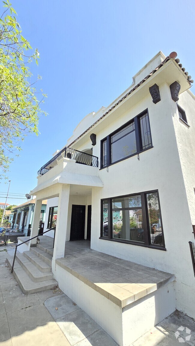 Apartments For Rent in Boyle Heights CA with High Ceilings 4 Rentals