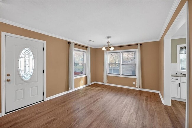 Foto del edificio - 871 Hargis St SE