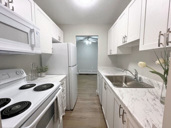 Building Photo - Regency Court Apartments - Speedvale