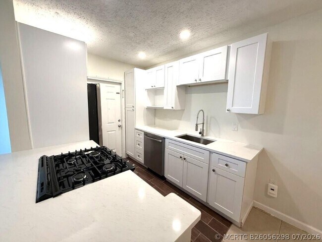 Foto del edificio - 265 SW 7th St