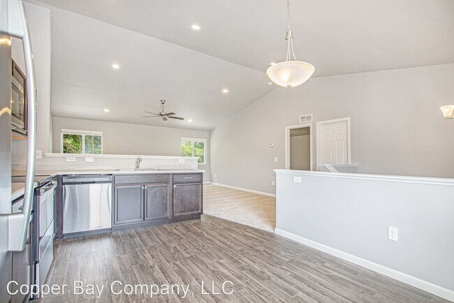 Building Photo - 3826 Rolling Hills Dr