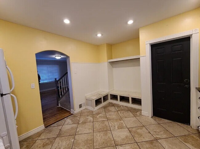 Foto del edificio - 3425 Owen St