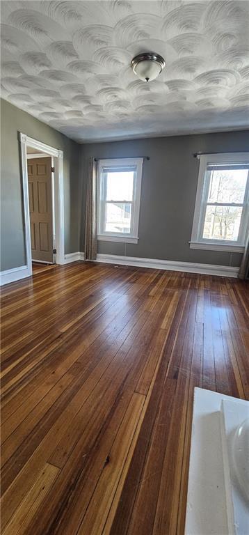 Foto del edificio - 358 Weeden St