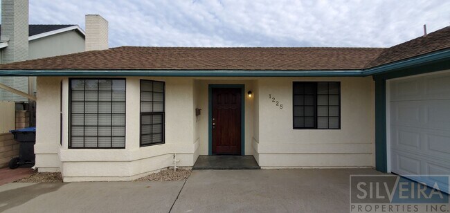Building Photo - Inviting Home in Northeast Santa Maria
