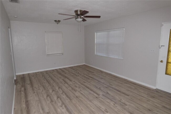 Foto del edificio - 700 31st Ave N